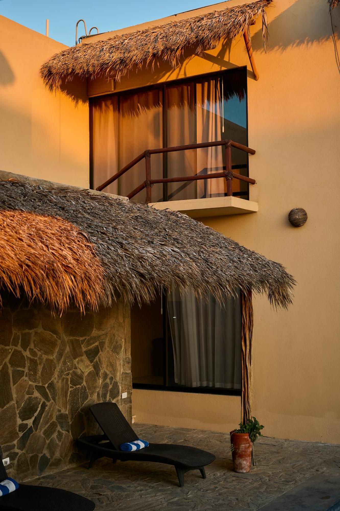 Lya Beach House Santa María Colotepec Esterno foto